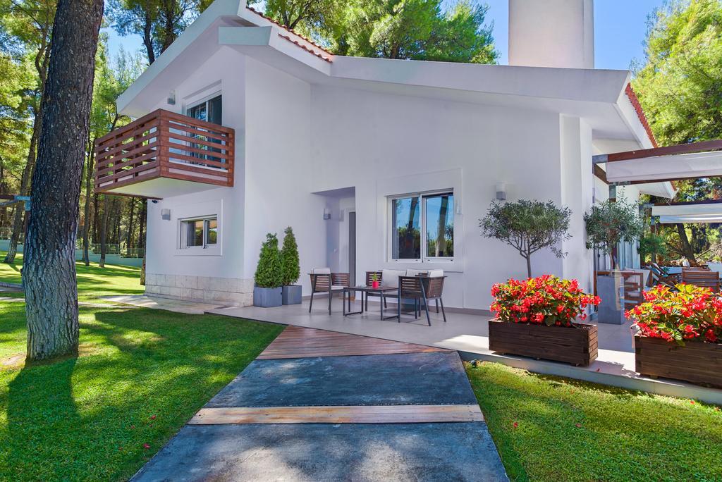 The White Villa At Sani Сани Бийч Екстериор снимка